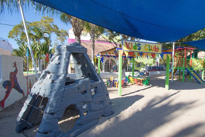 Children's play area - outdoor