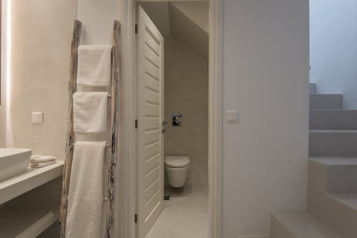 Room 134 of 184