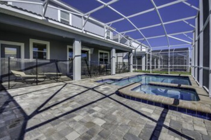 Terrace/Patio 35 of 38