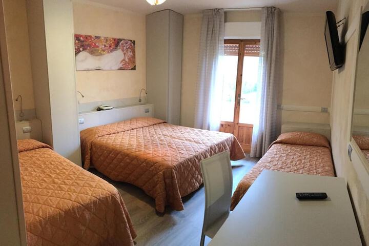 Room 14 of 59
