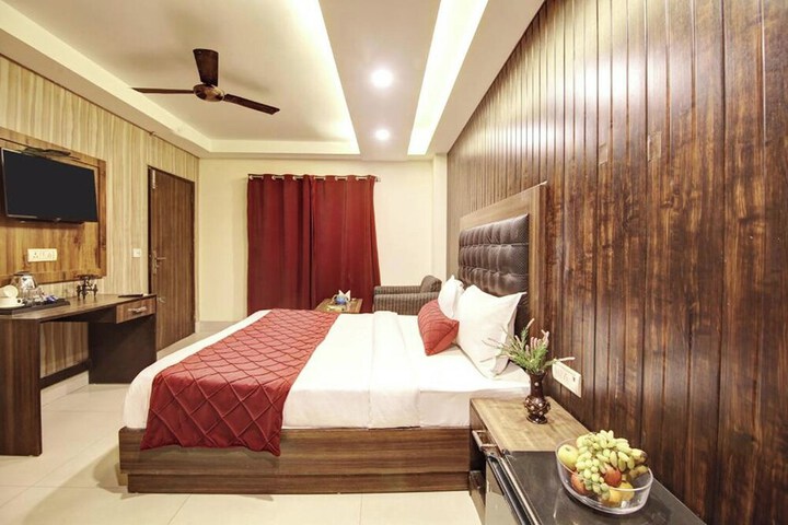 Room 20 of 60