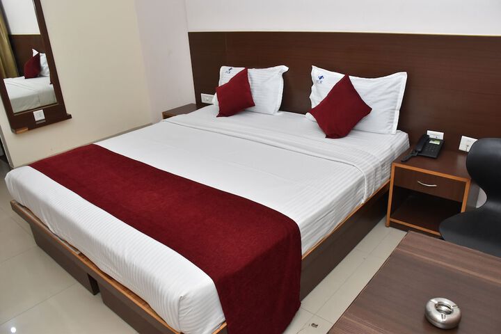 Room 3 of 19
