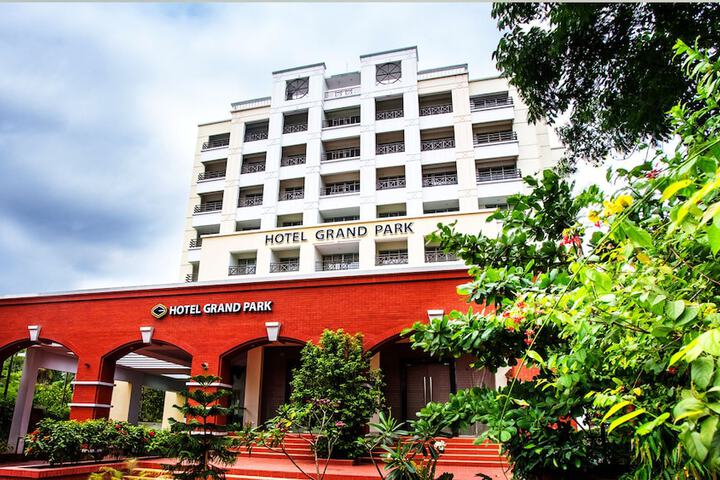 Hotel Grand Park