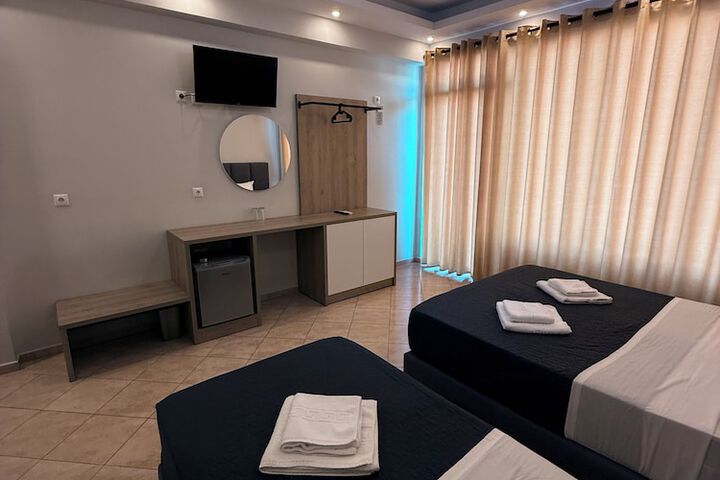 Room 58 of 245