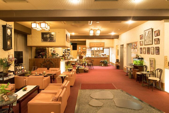Guest Lobby