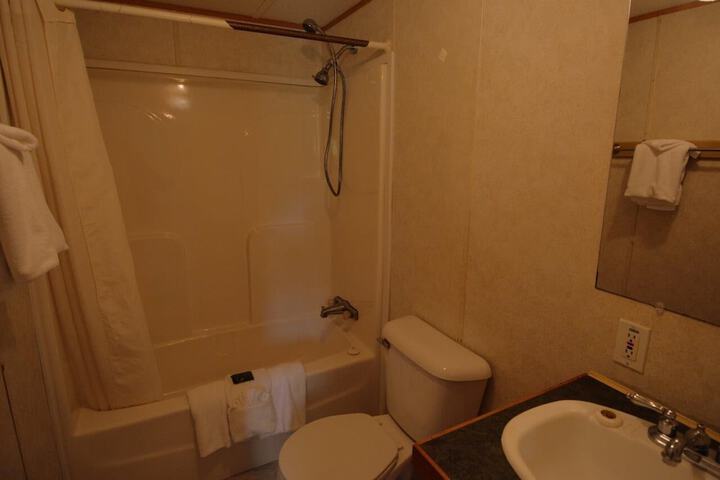 Room 20 of 33