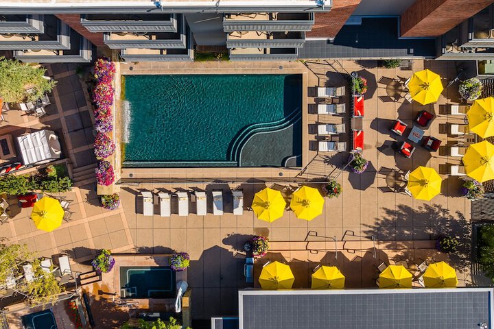Pool 144 of 185