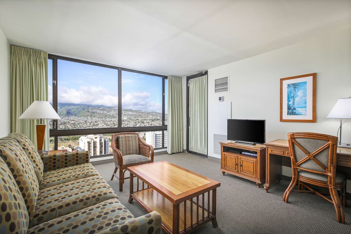 Room 42 of 86