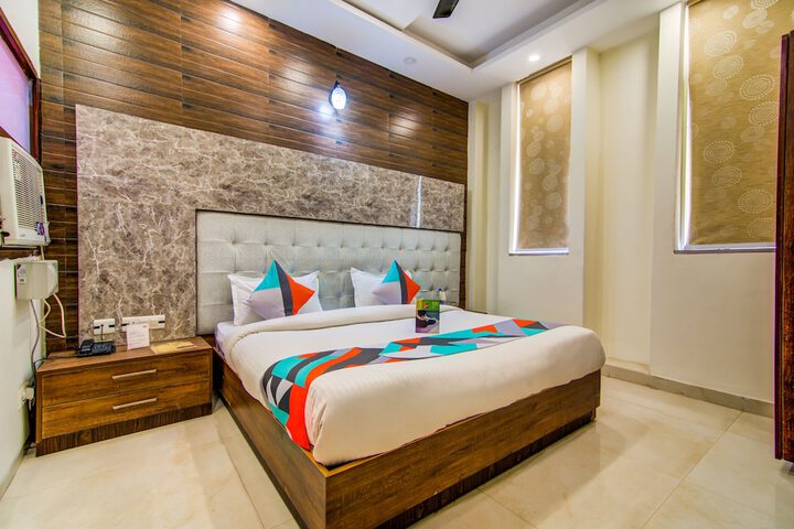 Room 15 of 20