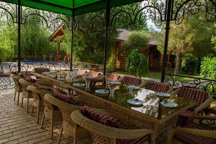 Terrace/Patio 11 of 20