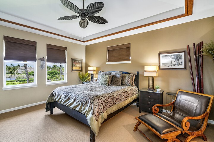Room 2 of 44