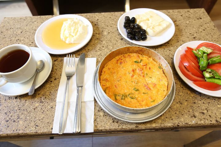 Breakfast meal