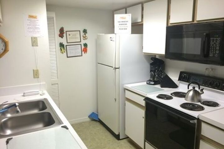Room 166 of 195
