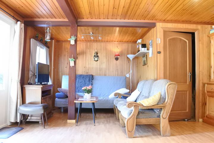 Room 5 of 10