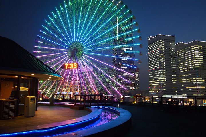 Exterior of Yokohama Minamimirai Manyo-Club
