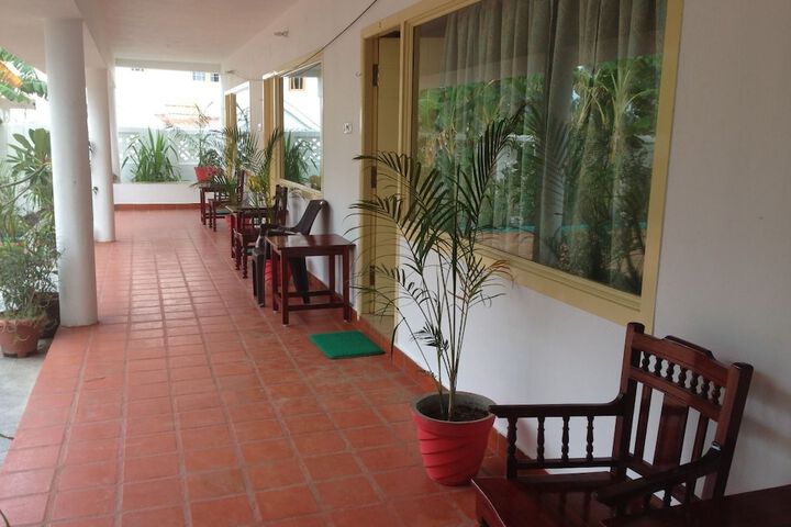 Meya Beach Walk Hotel