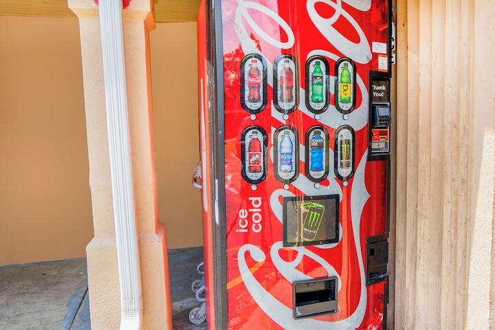 Vending machine
