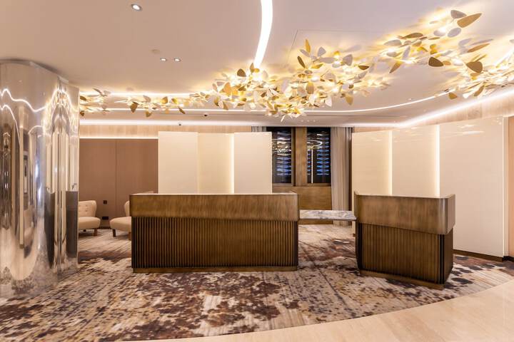 Hotel Interior 2 of 118