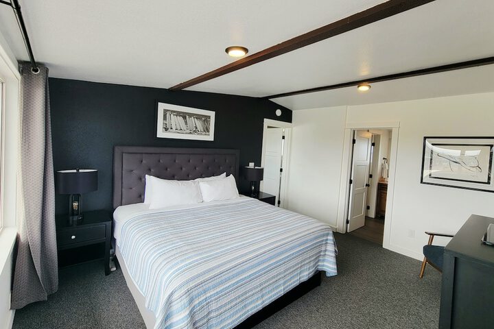 Room 22 of 59