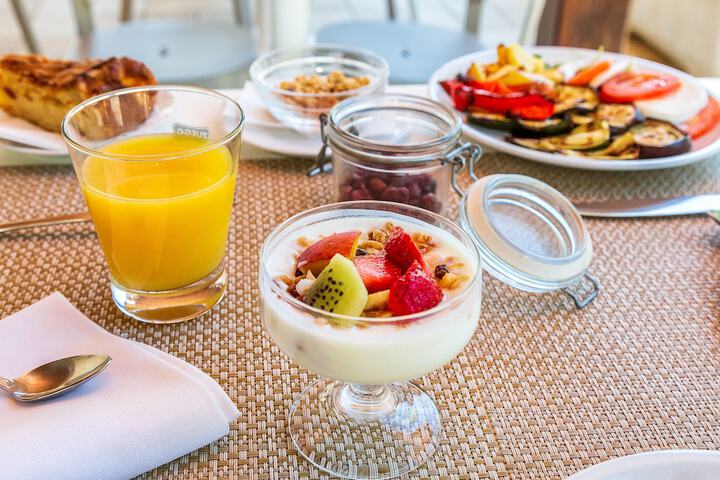 Breakfast meal