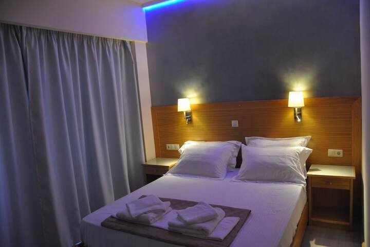 Room 15 of 73