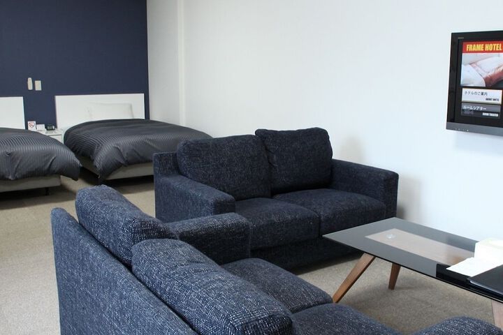 Room 27 of 58