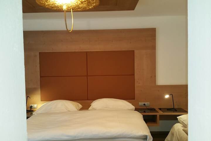 Room 36 of 124