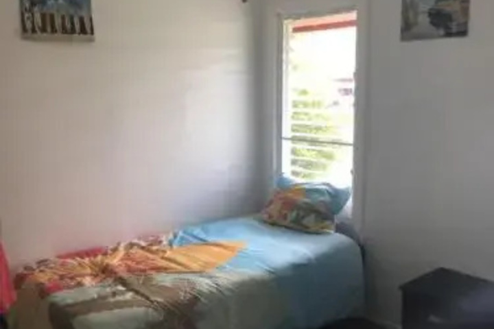 Room 7 of 8