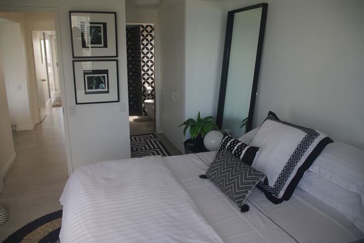 Room 11 of 66