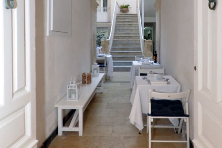 Dining Photos