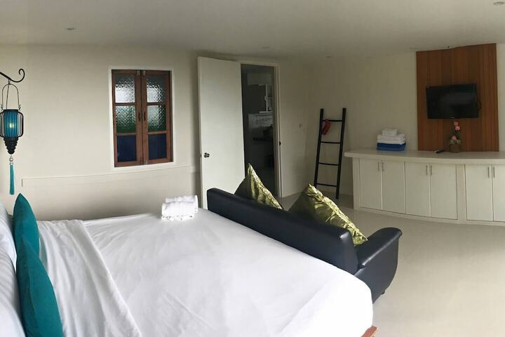 Room 74 of 105