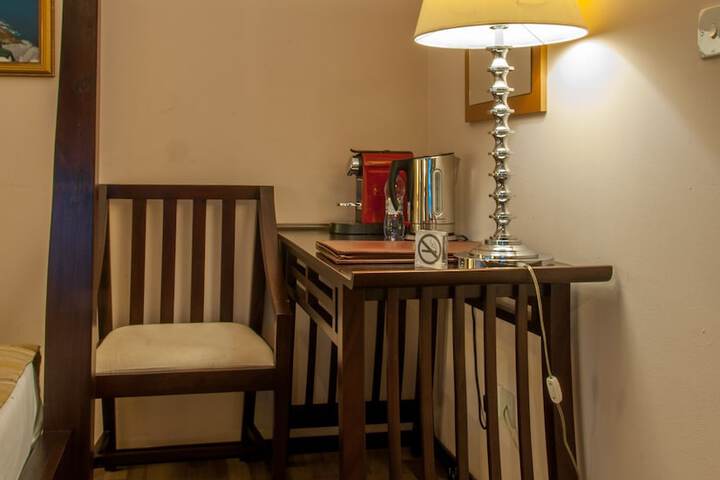 In-room business center