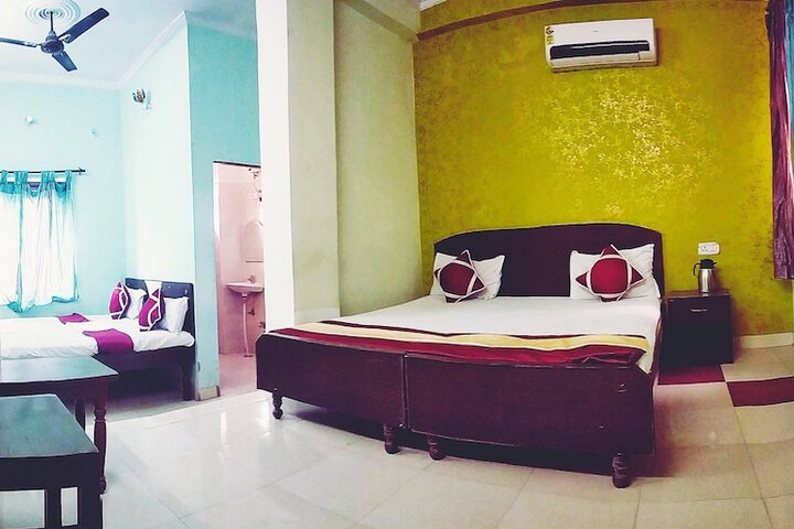 Room 9 of 31