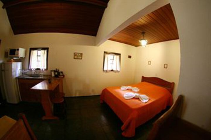 Room 35 of 72