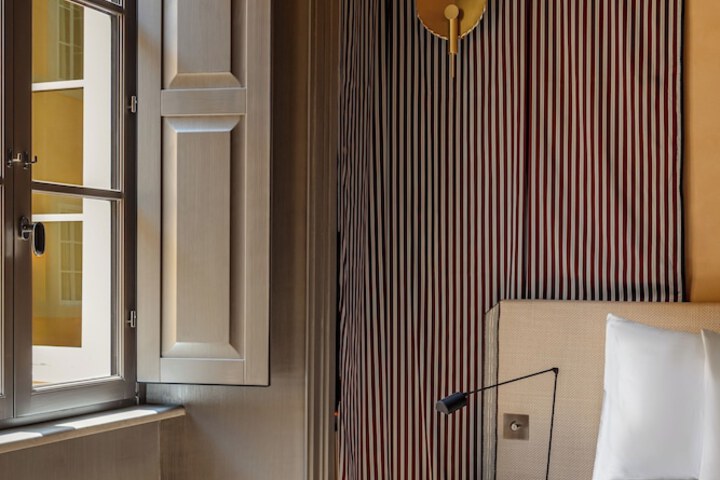Room 15 of 45