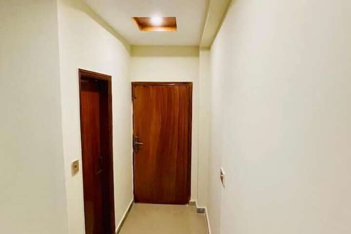 Room 2 of 23
