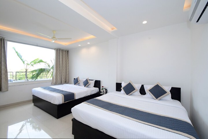 Room 14 of 35