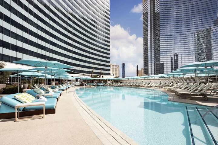 Pool 105 of 124
