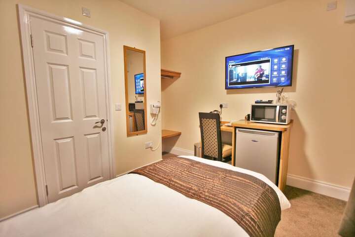 Room 14 of 44