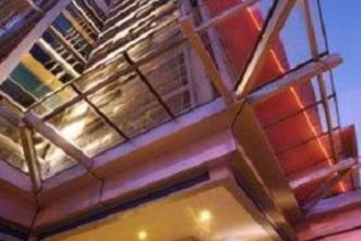 Hotel 13 of 90