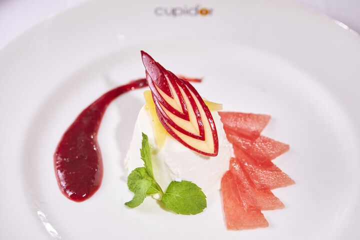 Dining 56 of 114