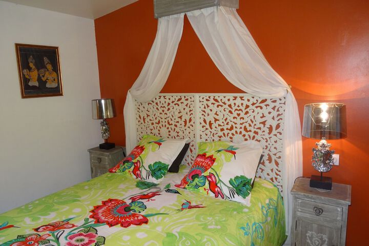 Room 8 of 31
