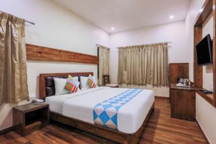 SRJ Thaneesh Residency