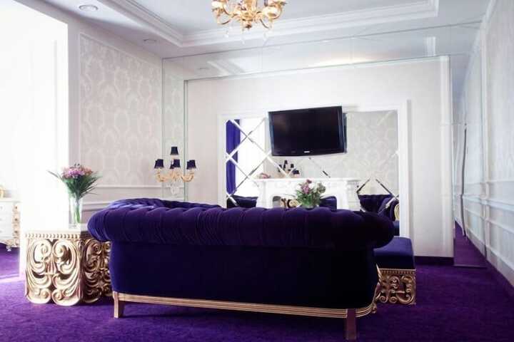 Room 14 of 33