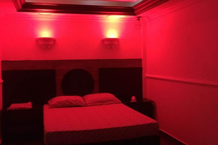 Room 1 of 10
