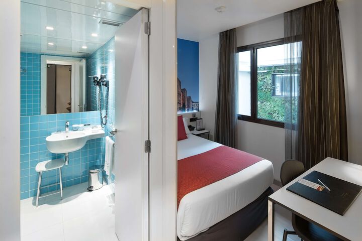 Room 12 of 57