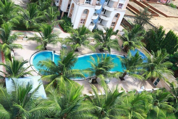 Pool 9 of 18