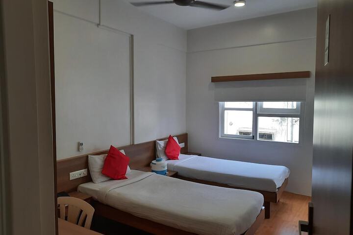 Room 21 of 48
