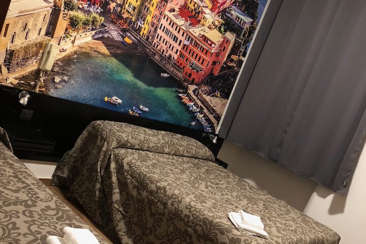 Room 11 of 101