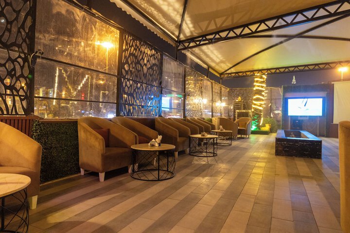 Lounge 91 of 114